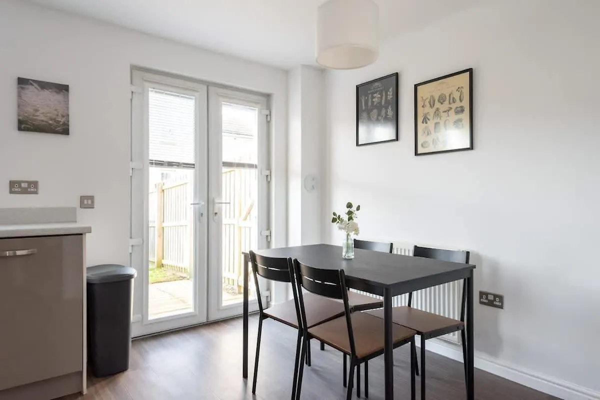 Casa vacanze 4 Bedroom House - Free Parking Edimburgo Regno Unito