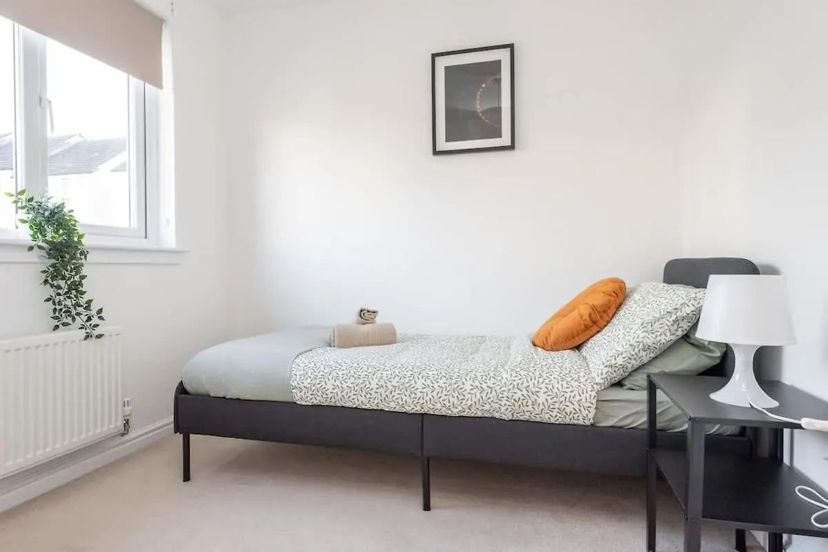 4 Bedroom House - Free Parking Edimburgo 0*,  Regno Unito