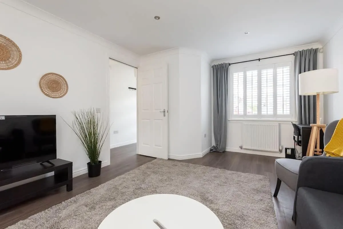 4 Bedroom House - Free Parking Edynburg Wielka Brytania