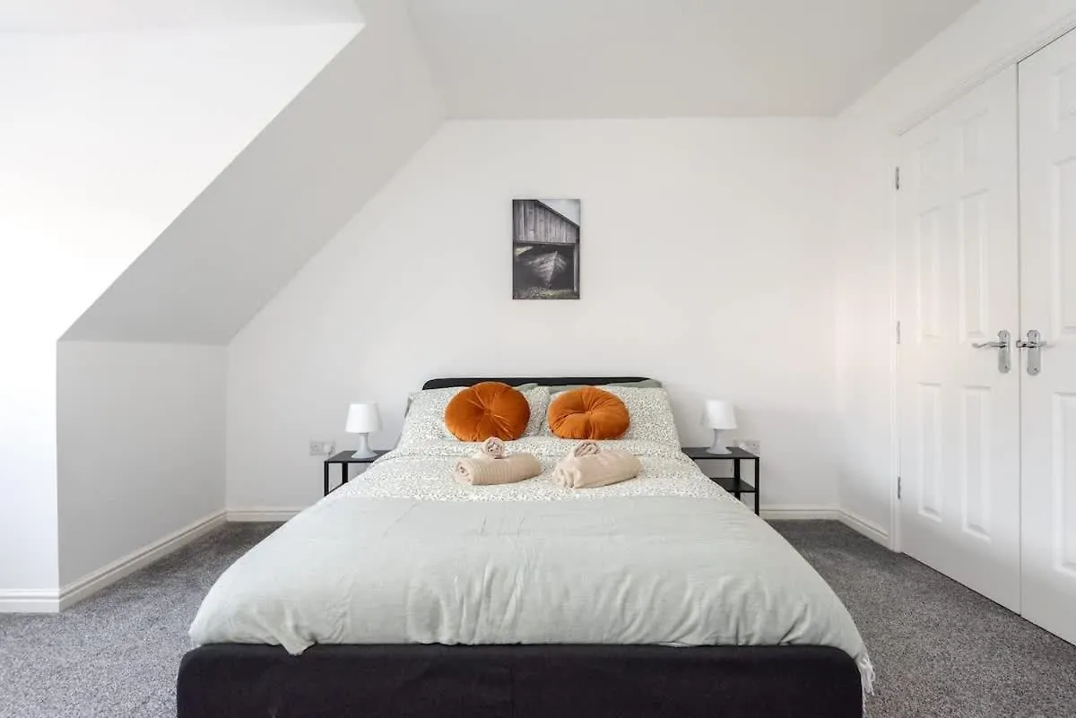 Dom wakacyjny 4 Bedroom House - Free Parking Edynburg Wielka Brytania